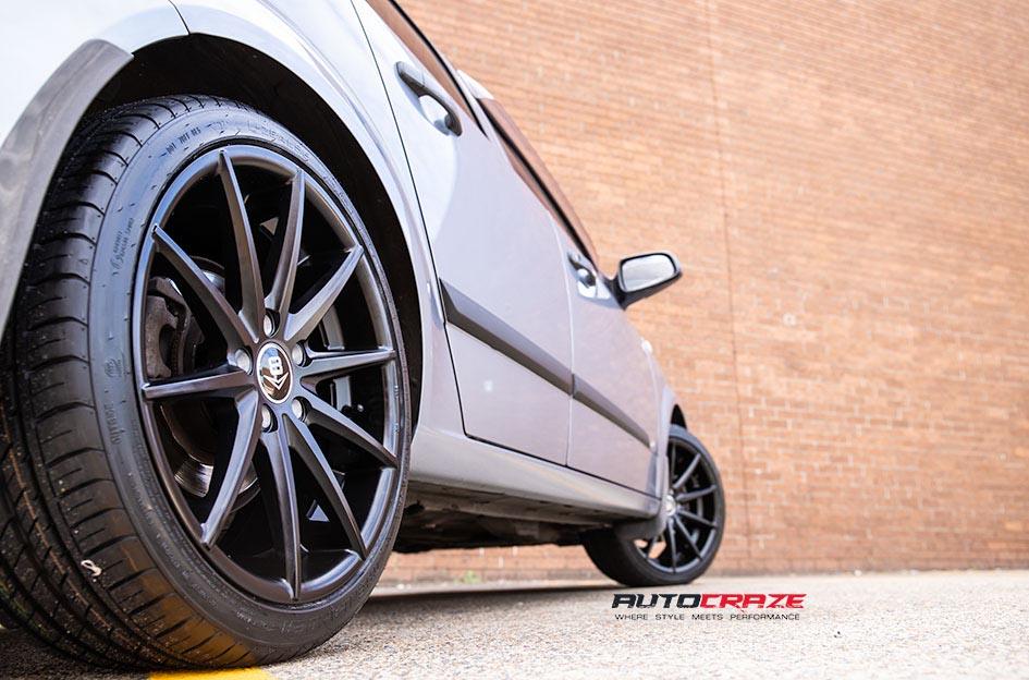 HOLDEN ASTRA  5 STUD  CONCAVE MATTE BLACK